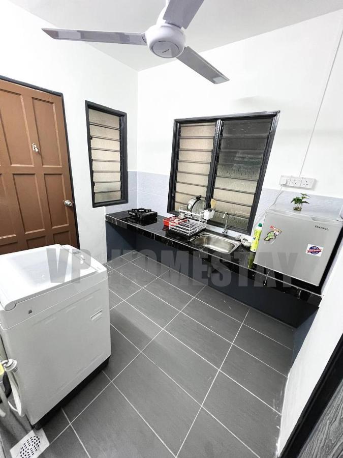 Vp Homestay - Malay Only Ipoh Exteriör bild
